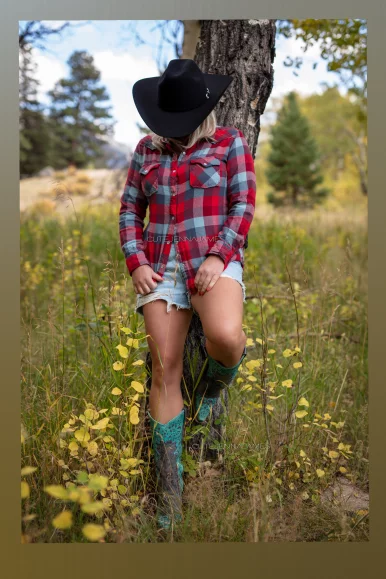 Photo of model @kinkykyndal