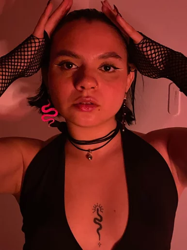 Photo of model @kinkymillie