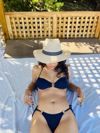 Photo of model @kittyandf