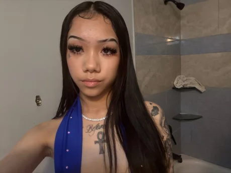 Photo of model @kittyluvssu