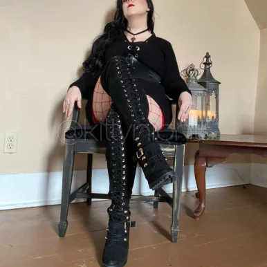 Photo of model @kittynights