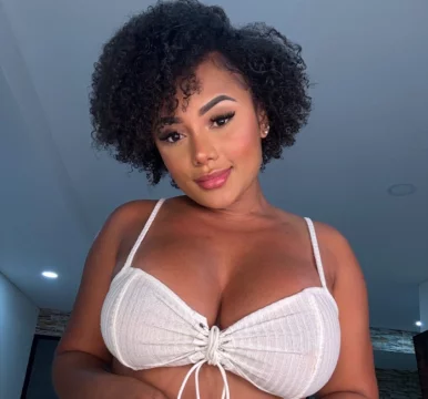 Photo of model @kmartinez_22