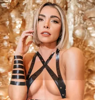 Photo of model @krisondra