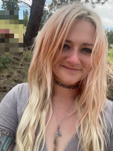 Photo of model @laladirtydesert