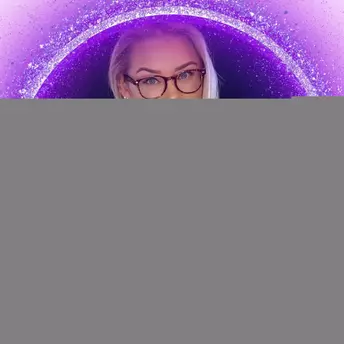 Photo of model @lauranvickersvip