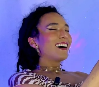 Photo of model @lavaltl