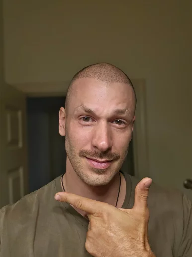 Photo of model @leanko