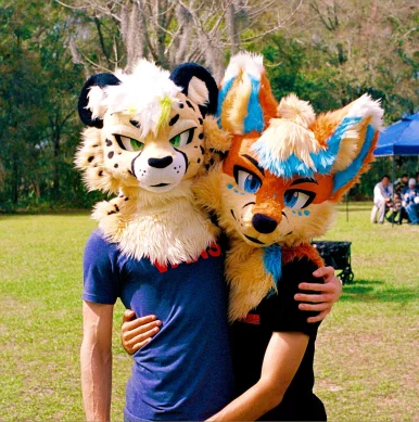 Photo of model @leashedtwinks