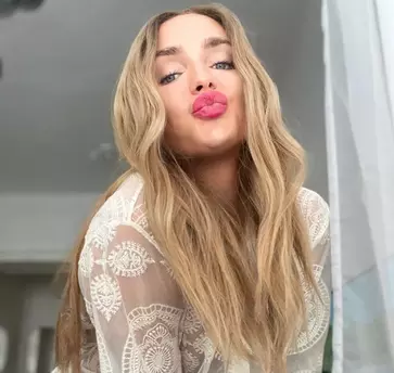 Photo of model @leilatrans