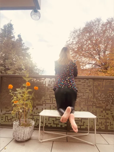 Photo of model @lessi_vibesonly