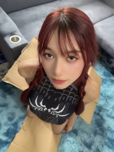 Photo of model @lewdtgirl