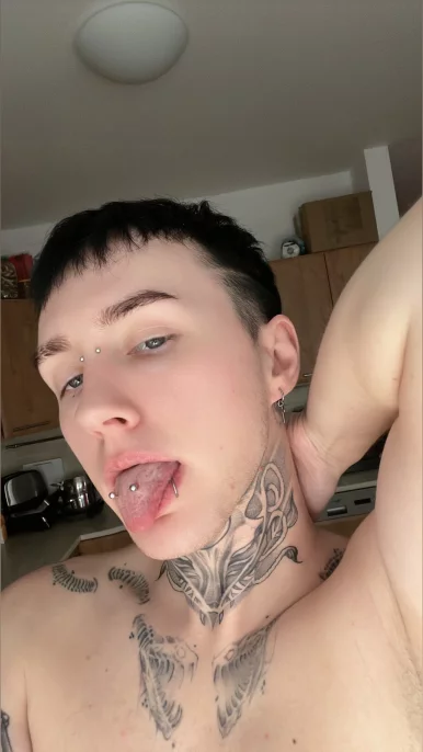 Photo of model @lexeleon