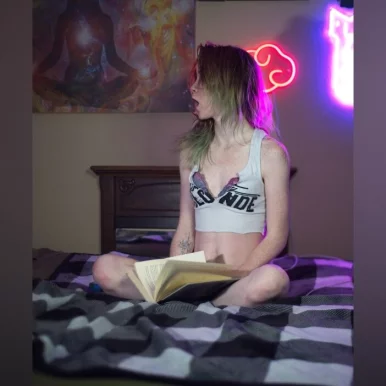 Photo of model @lexierose76