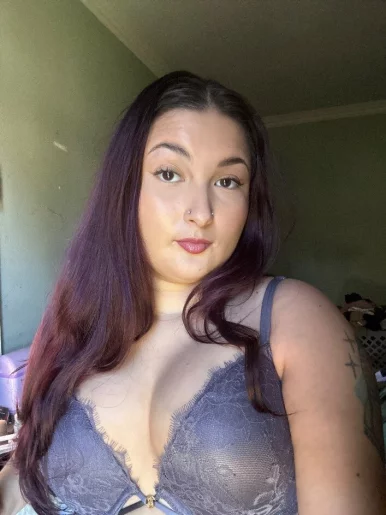 Photo of model @lexxxygirll