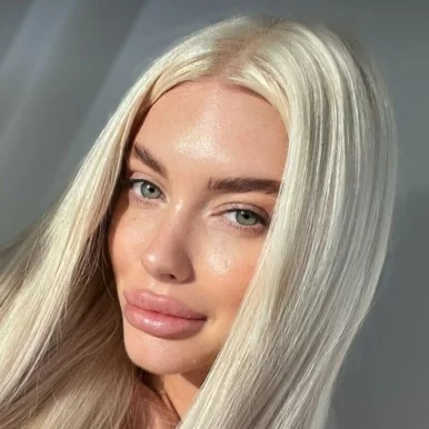 Photo of model @lianablondy