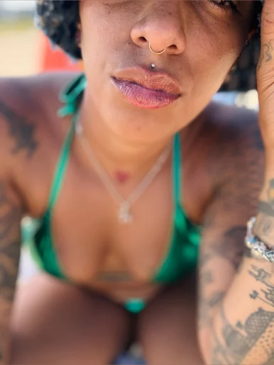 Photo of model @lightskndskye