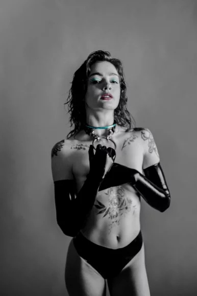 Photo of model @lil.red.rae666