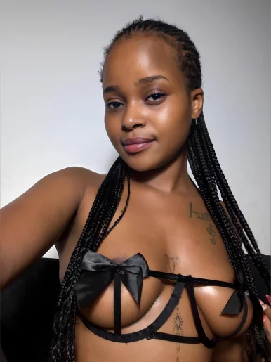 Photo of model @liljanice