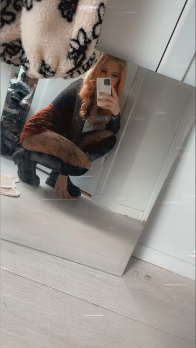 Photo of model @lilybranch