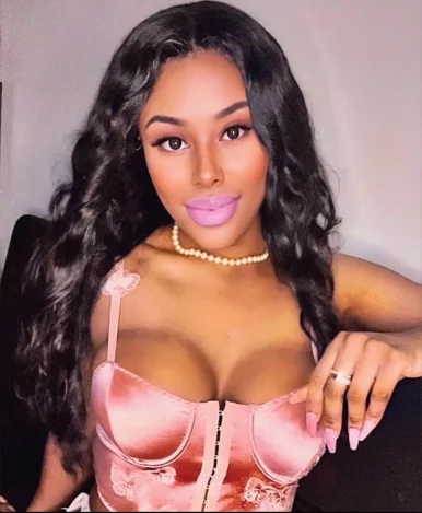 Photo of model @liratransxo