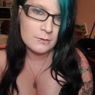 Photo of model @little_lotus