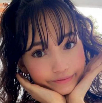 Photo of model @littleeffy18