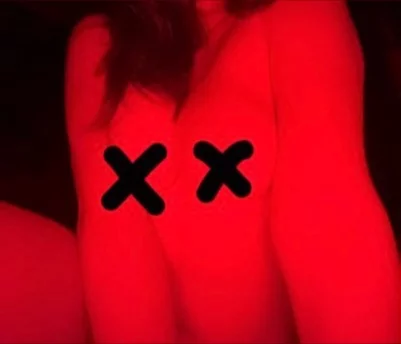 Photo of model @littlegirlmyaa