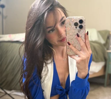 Photo of model @littlekatrina