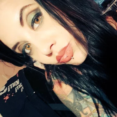 Photo of model @lizziehomewrecker