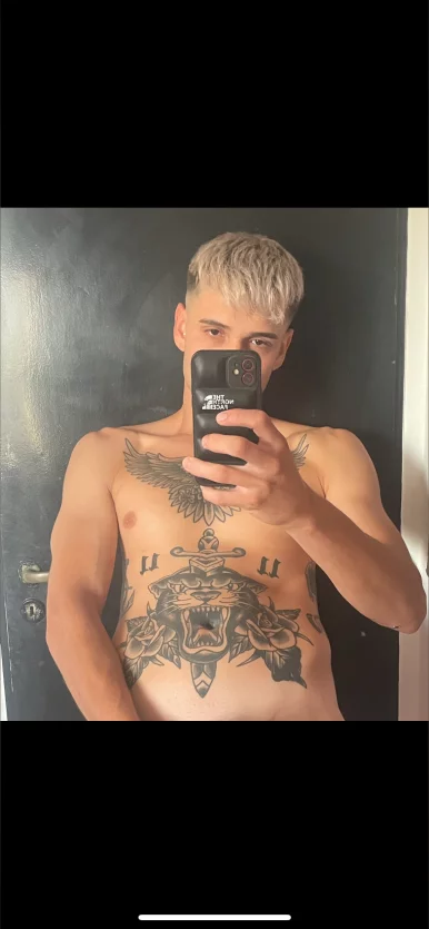 Photo of model @lnorth11