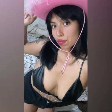 Photo of model @lolaa989