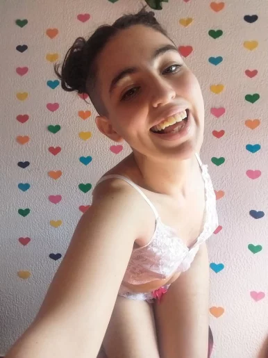 Photo of model @lolalustt