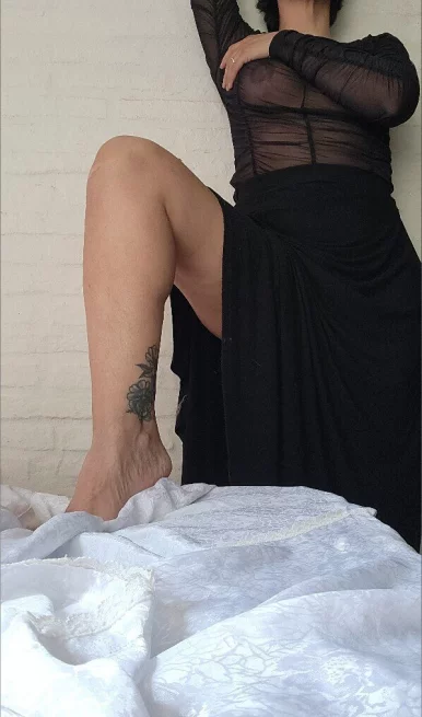 Photo of model @lotit717