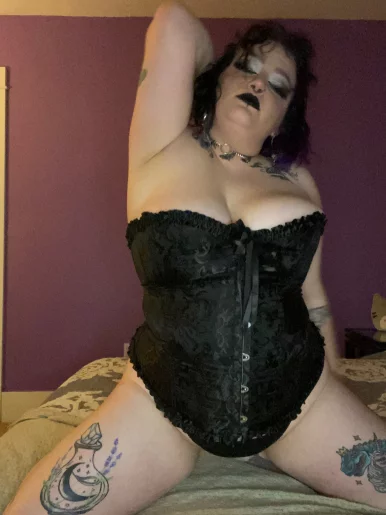 Photo of model @louloukazo0