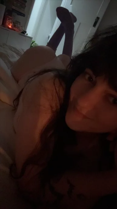 Photo of model @lovelustseductress