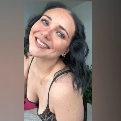 Photo of model @loverrxo