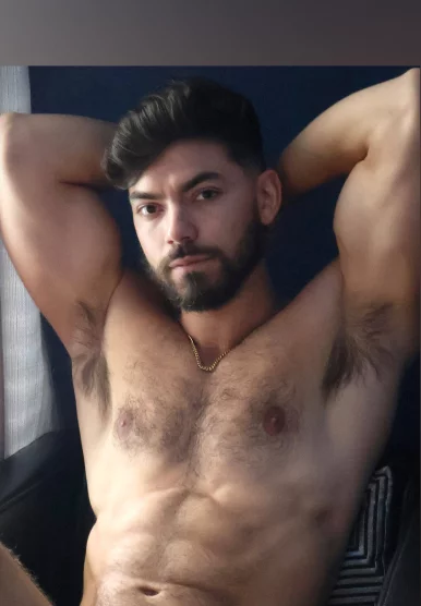 Photo of model @lowkeyboy_