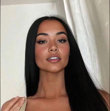 Photo of model @luciamoon