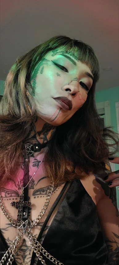 Photo of model @lucidollxx