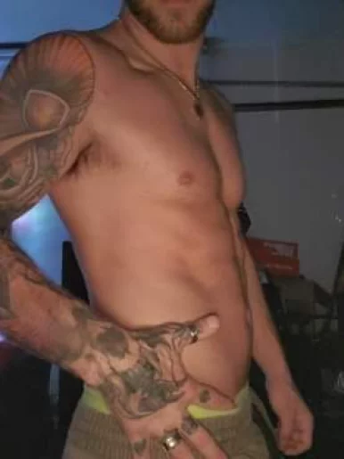 Photo of model @lucifer-du-quebec