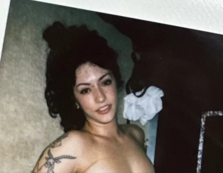 Photo of model @luckyolliee