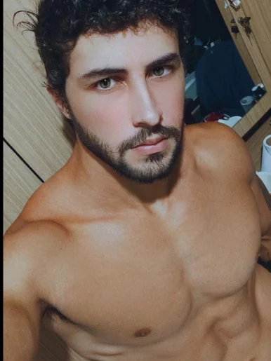 Photo of model @lukesimons