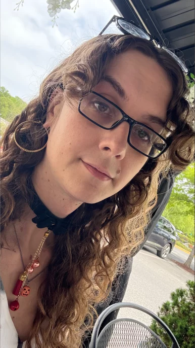 Photo of model @luna489