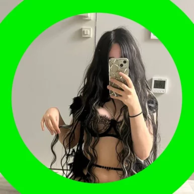 Photo of model @lunachka_belle