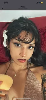 Photo of model @lunamoonrivas