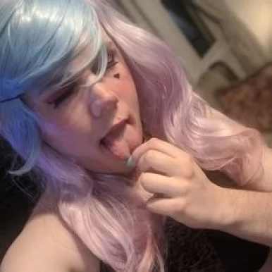 Photo of model @lunathefox