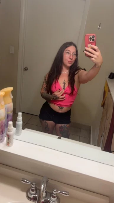 Photo of model @lunavoorheesvip