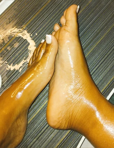 Photo of model @lush_toes