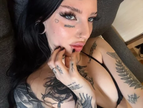 Photo of model @lustdrago