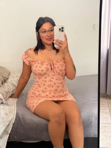 Photo of model @luzmelinda